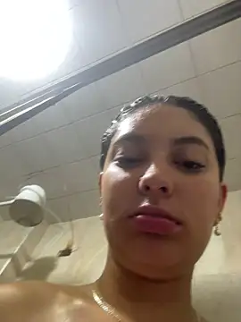 Lucyfer-fire online show from 05/27/26, 11:07