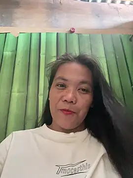 holdmetight21 online show from 04/16/26, 04:24