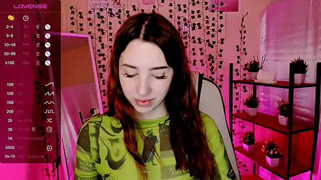 CharliGrace  online show from 05/08/26, 06:52