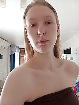Snapshot of Tanya_Savel chatting on 04/16/26, 08:04 Tanya Savel online show from 04/16/26, 08:04