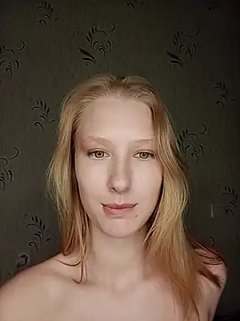 Snapshot of Tanya_Savel chatting on 05/25/26, 01:17 Tanya Savel online show from 05/25/26, 01:17