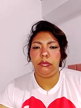 Izel  online show from 04/30/26, 11:20