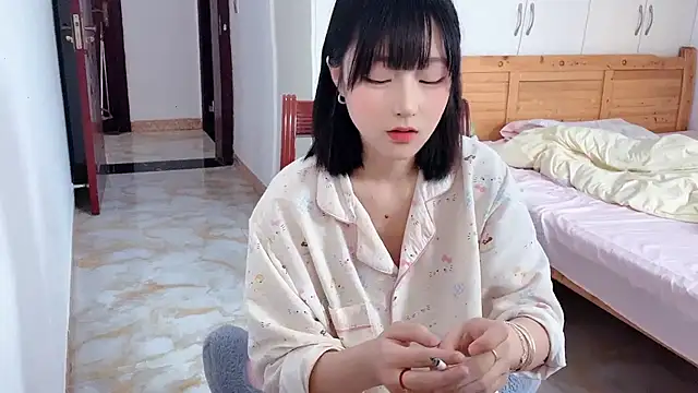 Snapshot of Kaixin-baobao chatting on 04/16/26, 09:32 Kaixin-baobao online show from 04/16/26, 09:32