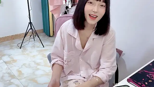 Snapshot of Kaixin-baobao chatting on 04/26/26, 08:01 Kaixin-baobao online show from 04/26/26, 08:01