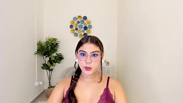 Mallory Lee online show from 05/27/26, 12:24