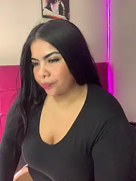 Snapshot of megan_purpura chatting on 04/17/26, 02:42 megan purpura online show from 04/17/26, 02:42