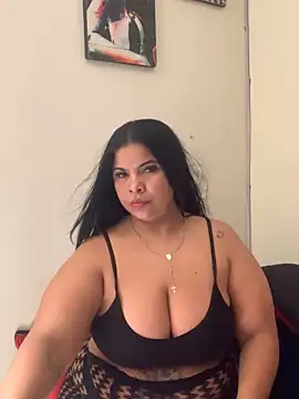Snapshot of megan_purpura chatting on 04/27/26, 02:59 megan purpura online show from 04/27/26, 02:59