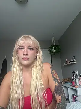 BettyBadNews online show from 04/30/26, 05:52
