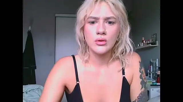 BettyBadNews online show from 05/29/26, 05:22