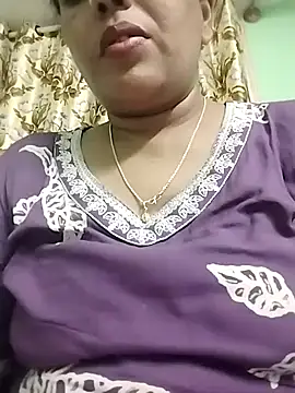 Snapshot of Monika_telugu_queen chatting on 04/30/26, 08:57 Monika telugu queen online show from 04/30/26, 08:57