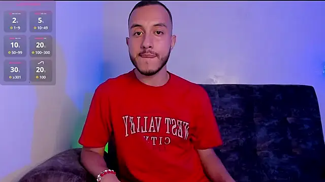 Snapshot of cristianstone2 chatting on 05/17/26, 04:32 cristianstone2 online show from 05/17/26, 04:32