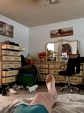 illdoitforetty online show from 04/10/26, 06:45