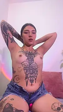GigixXxOS online show from 04/30/26, 10:36