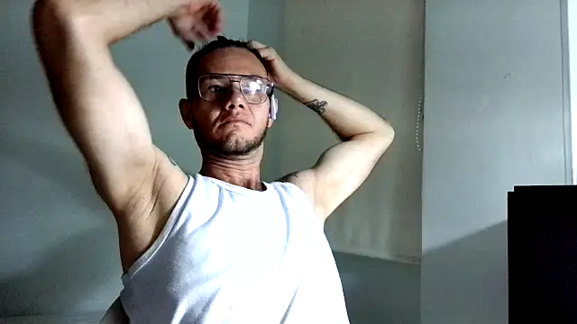 andrew 1520 online show from 11/21/25, 03:38