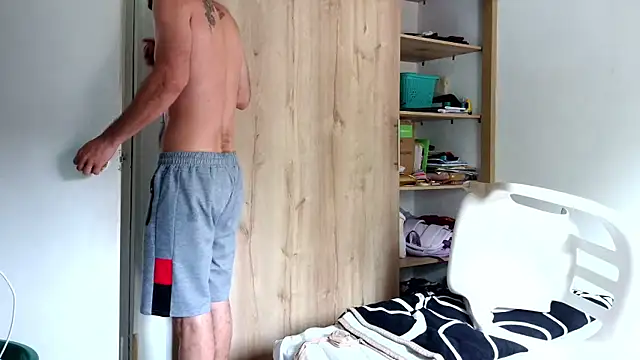 andrew 1520 online show from 01/13/26, 03:39