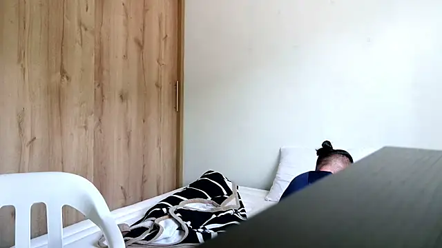 andrew 1520 online show from 01/14/26, 07:08