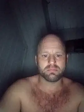 awagner1983 online show from 04/30/26, 07:36