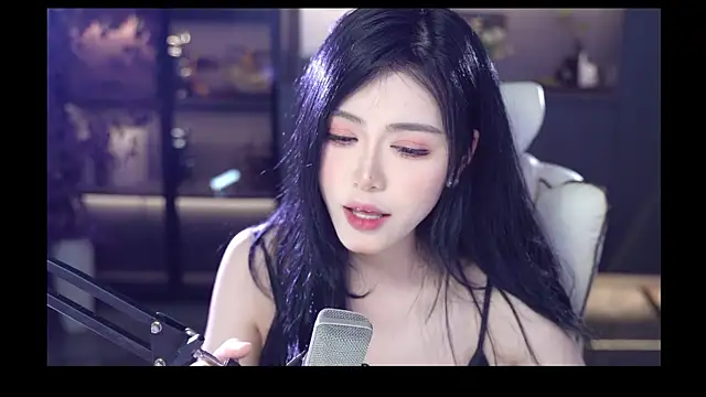 Seraphinei online show from 05/11/26, 02:45