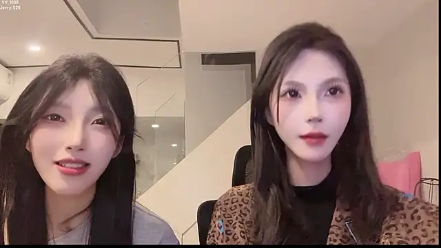 TeaTalk online show from 05/05/26, 12:35