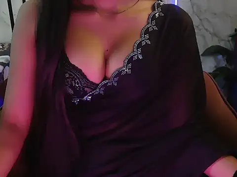 Snapshot of shreya___ chatting on 05/16/26, 05:48 shreya online show from 05/16/26, 05:48