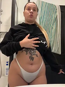 OliviaJadeXx online show from 06/04/26, 12:22