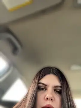 AmeliaBronze online show from 04/15/26, 06:53