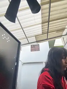 MELIZ QUEEN online show from 05/15/26, 11:17