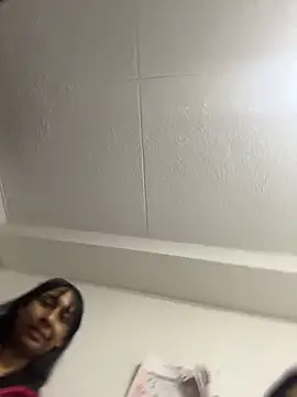 MELIZ QUEEN online show from 05/19/26, 11:49