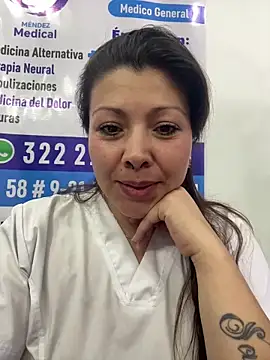 Snapshot of SARA_21- chatting on 04/30/26, 01:17 SARA 21- online show from 04/30/26, 01:17