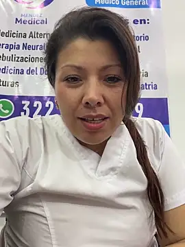 Snapshot of SARA_21- chatting on 05/04/26, 01:40 SARA 21- online show from 05/04/26, 01:40