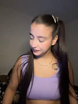 Cherry Dark  online show from 04/17/26, 03:20