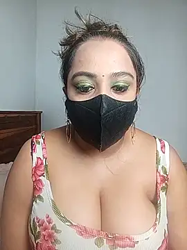 Suger Lips 99 online show from 06/22/26, 04:48