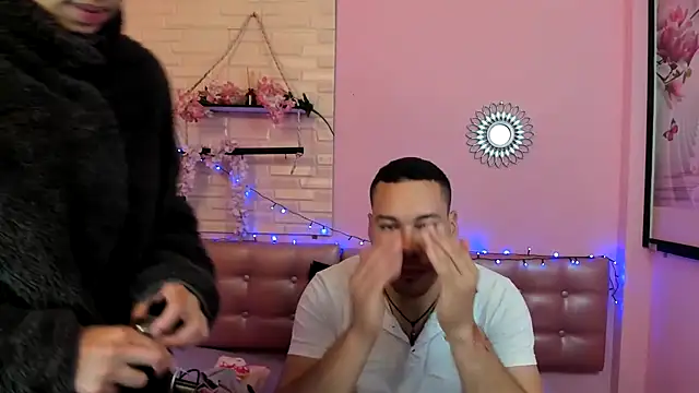 Aronandmoli69 online show from 05/01/26, 11:59