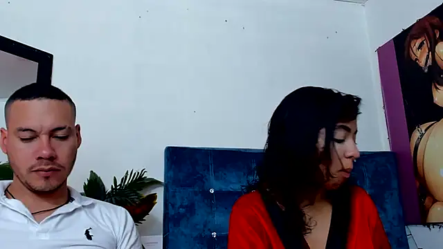 Snapshot of Aronandmoli69 chatting on 07/06/26, 01:35 Aronandmoli69 online show from 07/06/26, 01:35