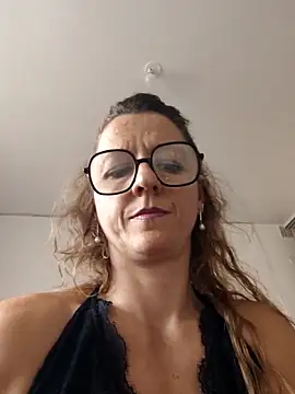 Shely5934 online show from 06/09/26, 12:50