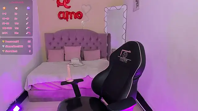 KATHERINE TAY online show from 04/16/26, 09:39