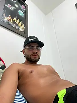 Kenay69 online show from 04/12/26, 12:04