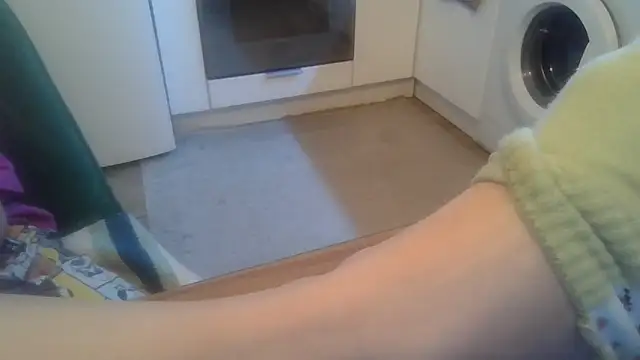 Olivia 2000 online show from 04/11/26, 09:30