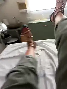 meladinhaa69 online show from 04/14/26, 04:24