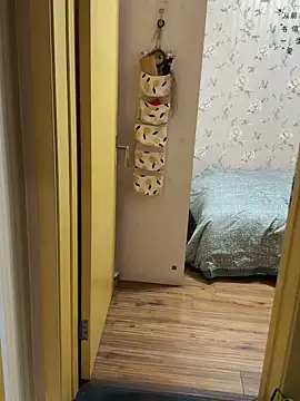 xiaolin-8899 online show from 04/29/26, 01:48