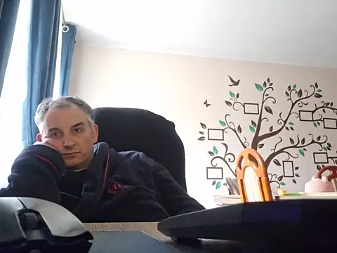 Piotr481 online show from 05/07/26, 04:12