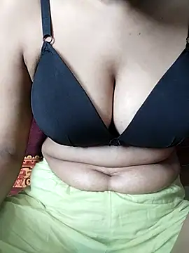 Snapshot of Pakhi_vabisexy chatting on 07/04/26, 03:13 Pakhi vabisexy online show from 07/04/26, 03:13