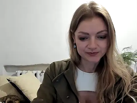 Snapshot of Severina7 chatting on 04/30/26, 08:57 Severina7 online show from 04/30/26, 08:57