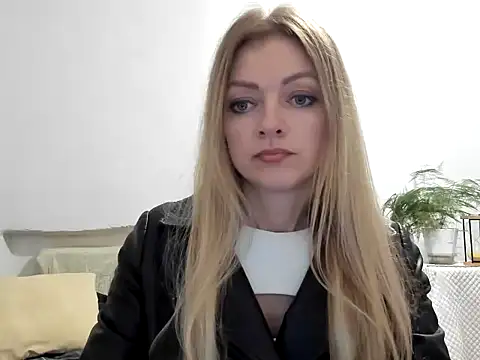 Snapshot of Severina7 chatting on 05/05/26, 07:22 Severina7 online show from 05/05/26, 07:22