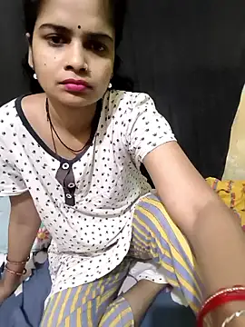 Snapshot of sexy_bhabhii chatting on 05/13/26, 09:39 sexy bhabhii online show from 05/13/26, 09:39