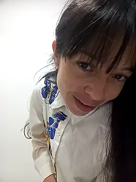 dulce loba online show from 04/22/26, 03:13