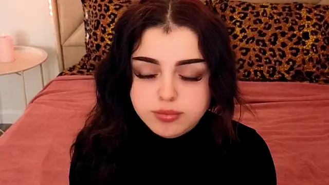 SinfulKittenn online show from 04/26/26, 05:38
