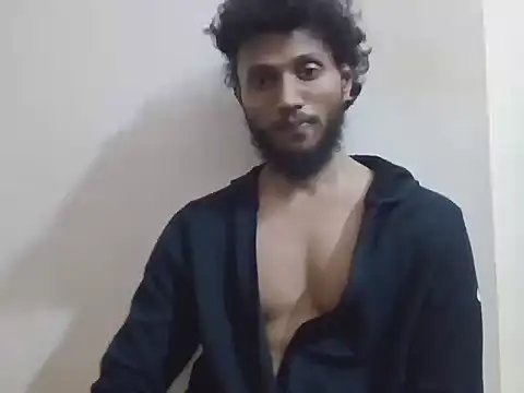 Snapshot of itsmemadhu2019 chatting on 04/18/26, 04:55 itsmemadhu2019 online show from 04/18/26, 04:55