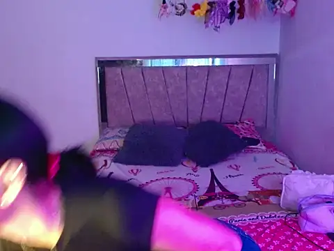 Dulcesexy18 online show from 06/24/26, 11:04