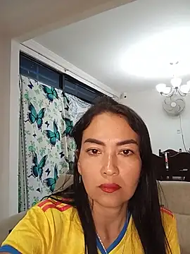 LuluDream online show from 06/18/26, 12:11
